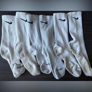 Womens White Nike Everyday Plus Cushioned Crew Socks